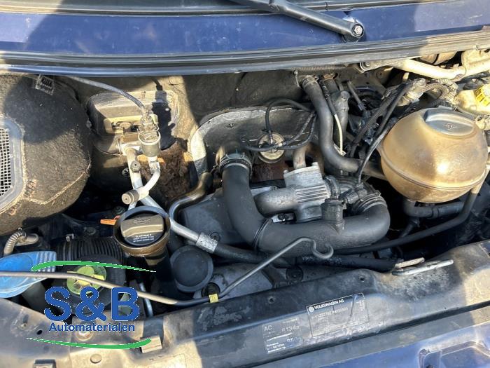 Engine Volkswagen Transporter Multivan T4 2 5 TDI AJT