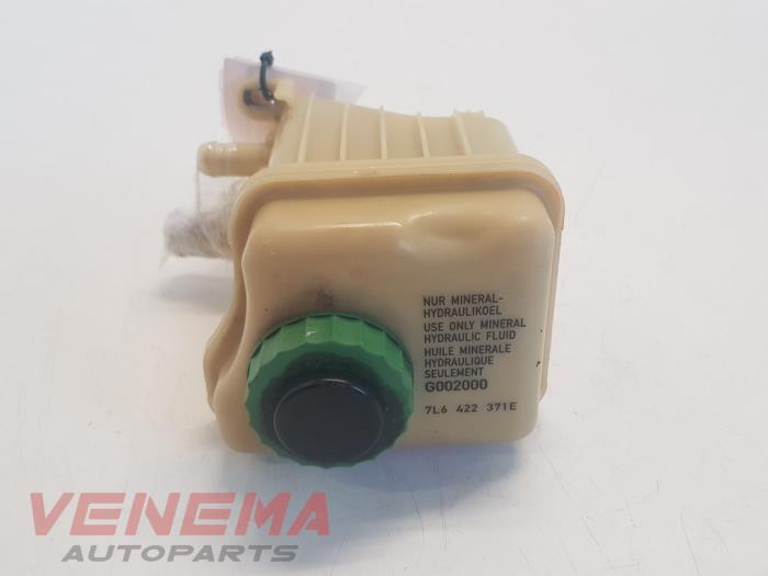 Power Steering Fluid Reservoirs With Part Number 7L6422371E Stock