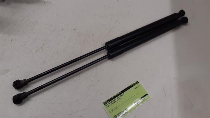 Set Of Tailgate Gas Struts Dacia Sandero II 0 9 TCE 12V 904529943R