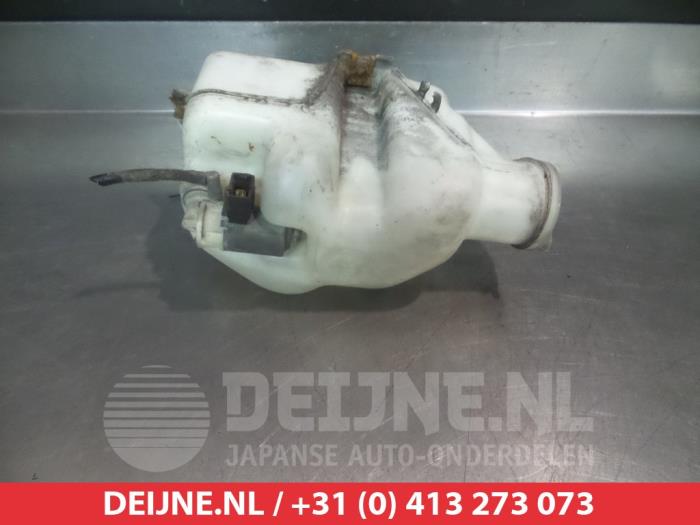 Nissan Patrol Réservoirs lave glace avant stock ProxyParts fr