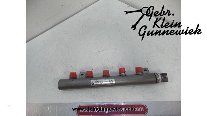 Fuel Injector Nozzle Renault Captur R R M Poppe