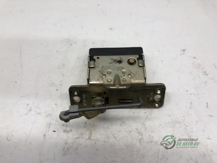 Tailgate Lock Mechanism Opel Corsa C V