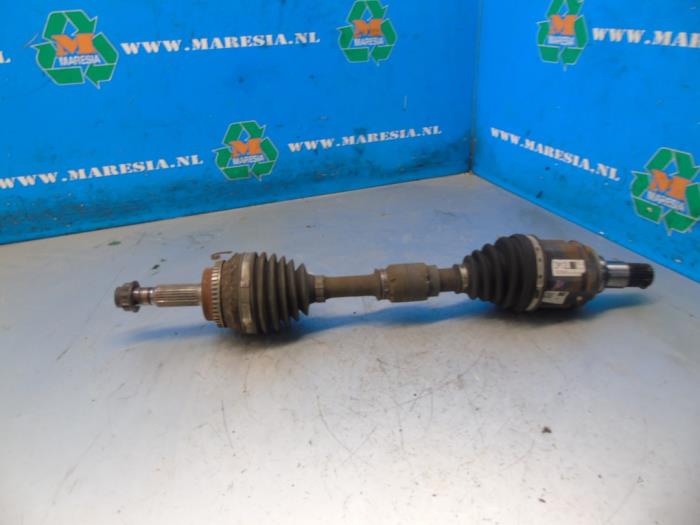 Front Drive Shaft Left Toyota Avensis Verso 2 0 16V VVT I D 4 1AZFE