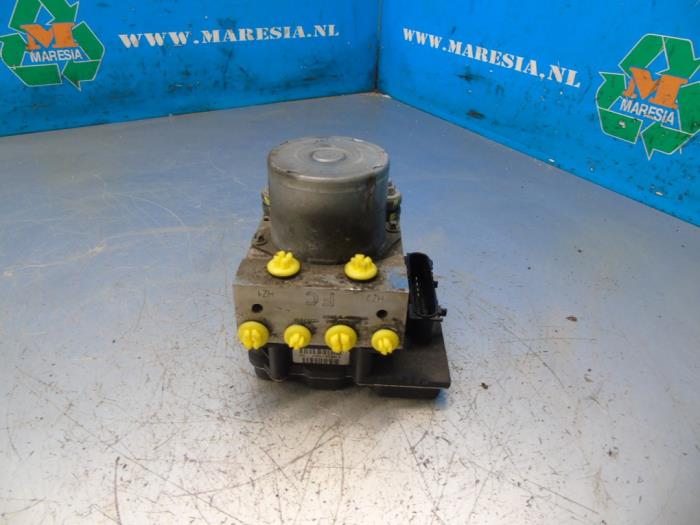 ABS Pump Opel Corsa D 1 2 16V 93192756 Z12XEP BOSCH