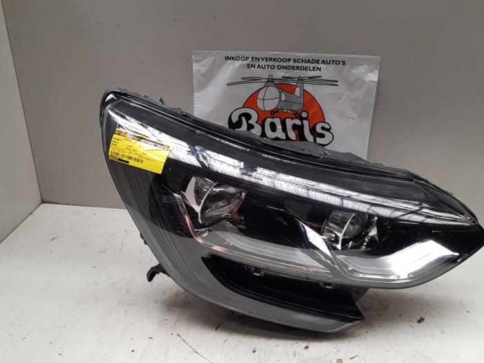 Headlight Right Renault Megane R Valeo