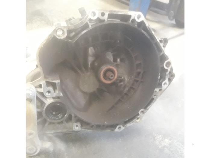 Gearbox Opel Corsa D V Z Xep F Cr Reclycar De Boer Bv