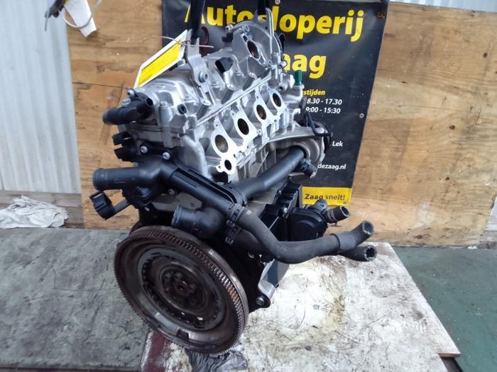 Engine Volkswagen Golf Vi Tsi Bluemotion Cbzb