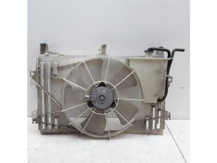 Cooling Fans Toyota Corolla 1 4 16V VVT I 163630D090