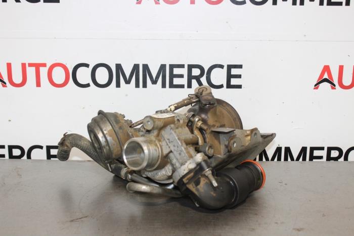 Turbo Citroen C4 Picasso 1 2 12V PureTech 130 HNY