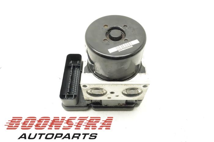 ABS Pump Volvo S60 II 2 0 D4 16V 31400101 D4204T5 ATE