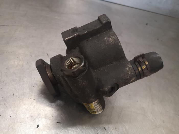 Power Steering Pump Dacia Sandero V D F