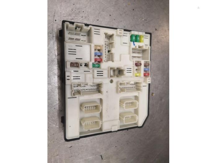 Fuse Box Renault Megane Iii Grandtour Dci B R