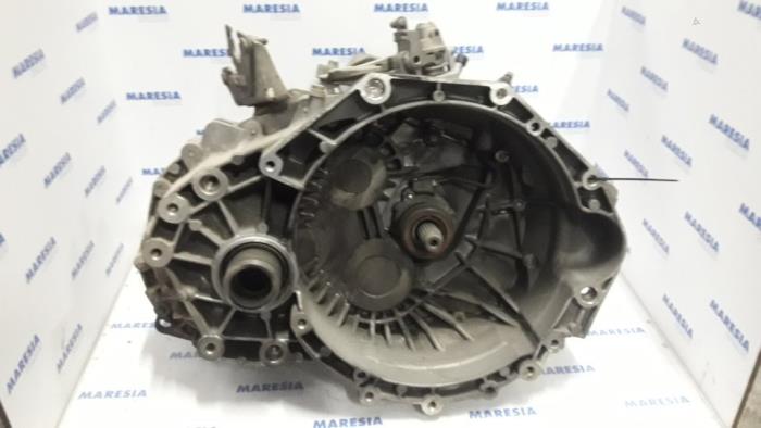 Gearbox Alfa Romeo Sportwagon Jts V V A