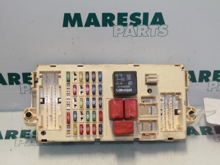 Fuse Box Fiat Stilo 1 6 16V 3 Drs 46750594 Maresia Parts