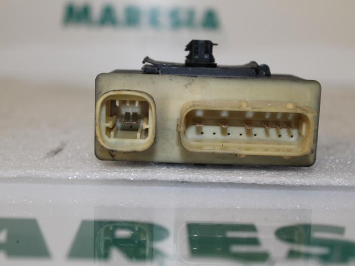 Glow Plug Relay Citroen C Iii Berline Hdif V