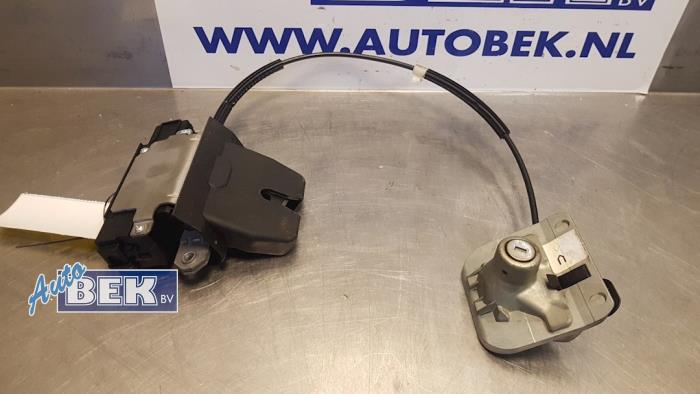 Boot Lid Lock Mechanism Volvo S80 2 4 D5 20V 180 01043826000