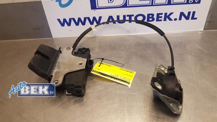 Boot Lid Lock Mechanism Volvo S80 2 4 D5 20V 180 30699288