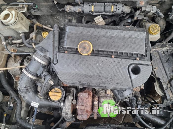 Engine Opel Combo 1 3 CDTI 16V EcoFlex 95516972 A13FD