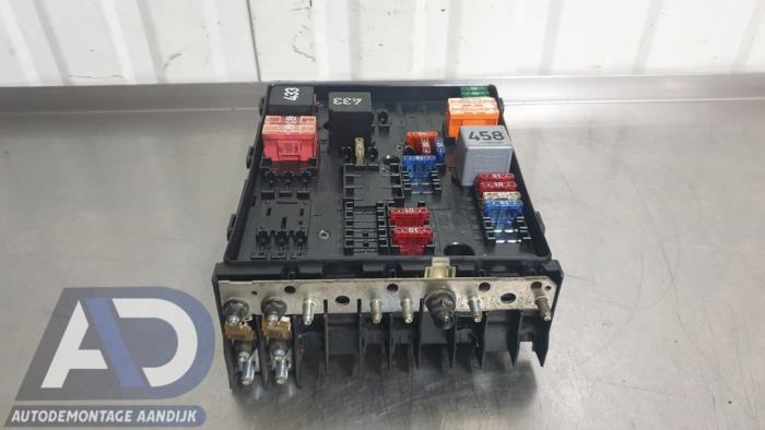 Fuse Box Volkswagen Touran Fsi V Tyco