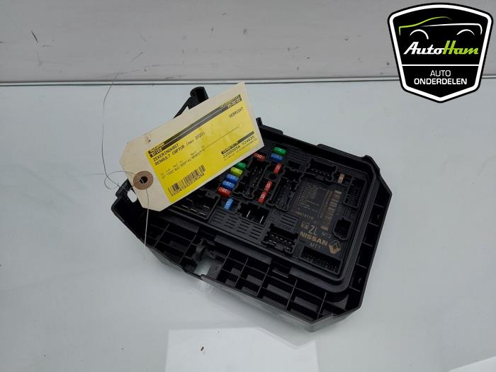 Fuse Box Renault Captur Ii Tce V B R Renault