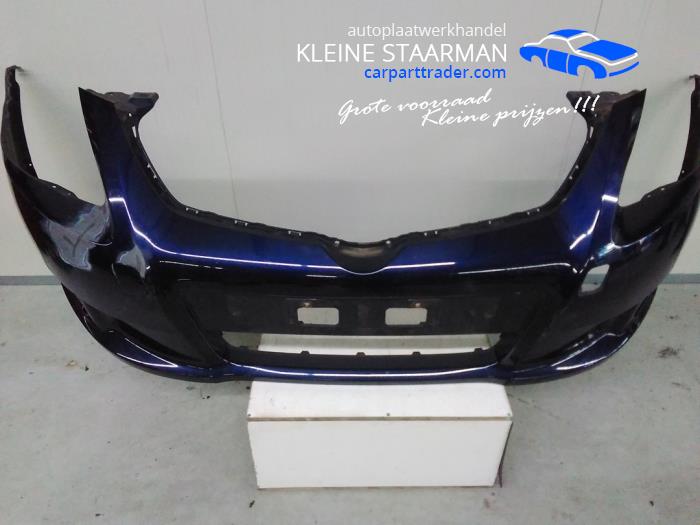 Front Bumper Toyota Avensis Wagon