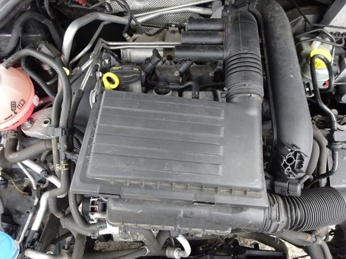 Engine Skoda Fabia Iii Combi Tsi V Greentech E B Cjz