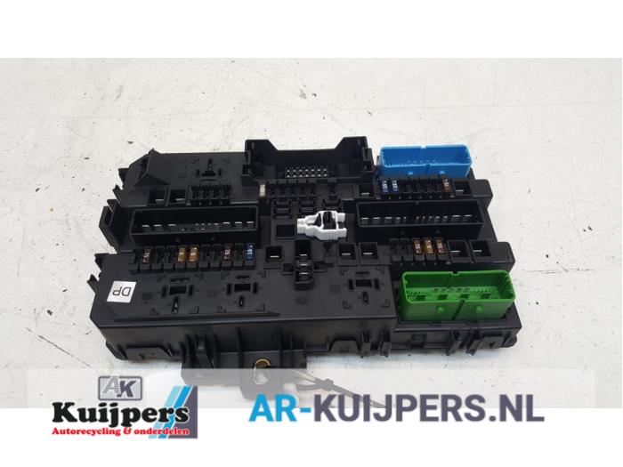 Fuse Box Opel Astra H Sw V Twinport Hella