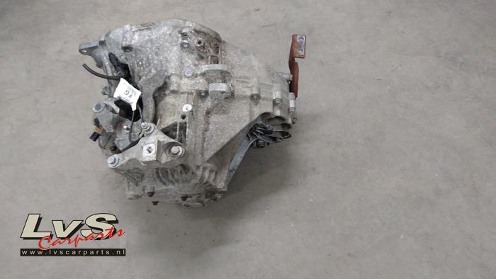 Gearbox Ford Kuga I 2 0 TDCi 16V 8V4R7002AE G6DG CMMT6