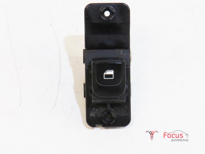 Electric Window Switch Kia Rio III 1 2 CVVT 16V 93576H8000