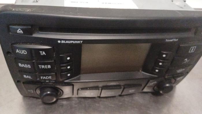 Radio CD Player Autodemontagebedrijf R Poeste ProxyParts