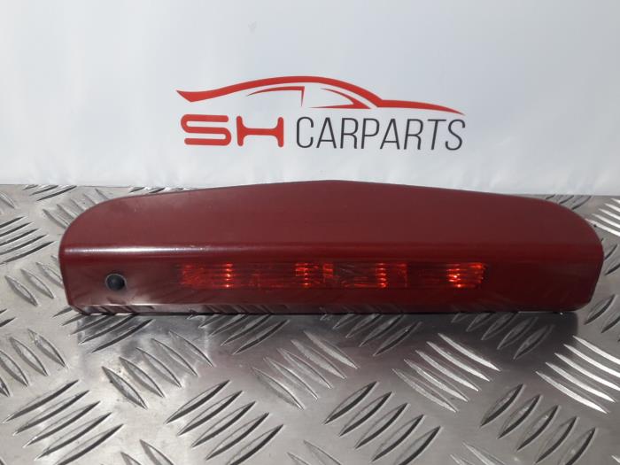 Third Brake Light Opel Corsa D 1 3 CDTi 16V EcoFLEX 13188045