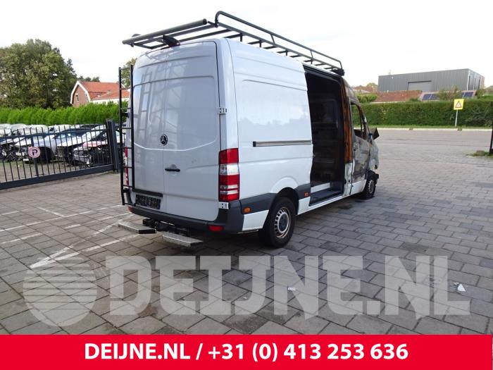 Mercedes Sprinter Schiebetür Schienen rechts Vorrat