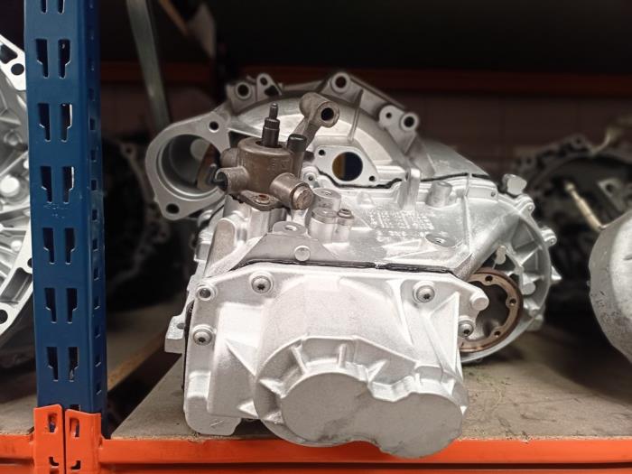 Gearbox Volkswagen Golf Vi Tsi V Aj F Nbw