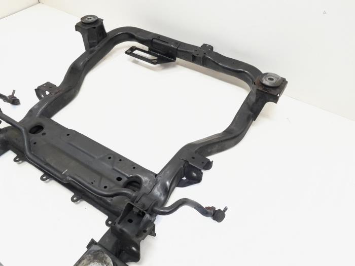 Subframe Volkswagen Transporter T5 2 5 TDi T5555 070100092X