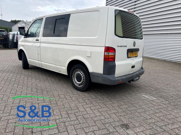 Volkswagen Transporter T5 1 9 TDi Damaged Vehicle 2006