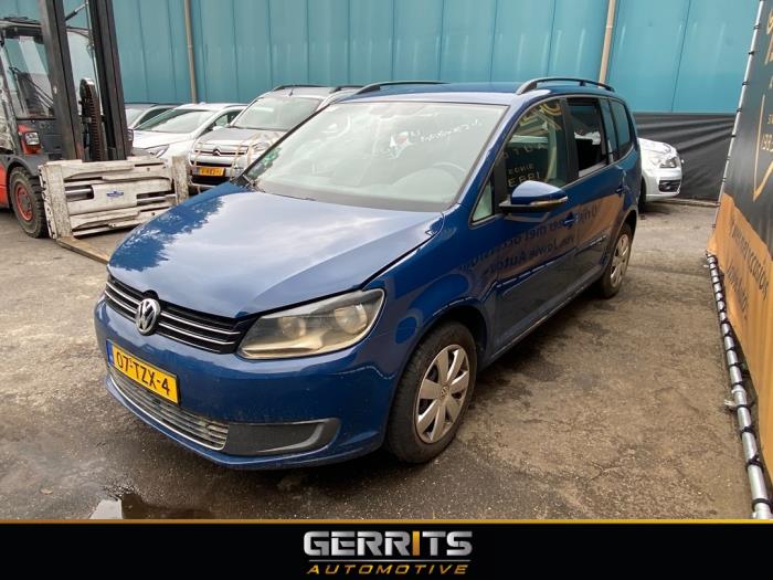 Volkswagen Touran Tsi Schrottauto Blau