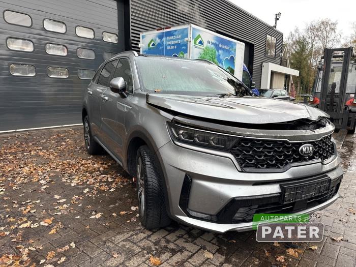 Kia Sorento IV 1 6 T GDi Plug in Hybrid 16V 4x4 Épave 2021 Gris