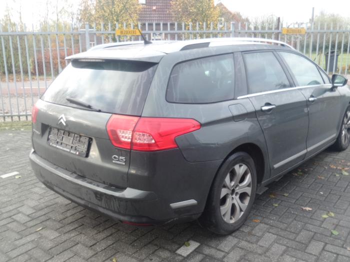 Citroen C Iii Tourer Hdif V Dpfs Salvage Vehicle Green