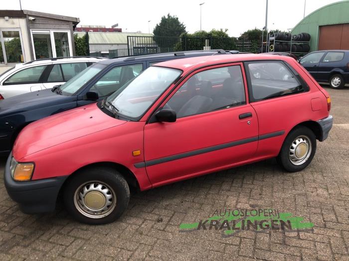 Toyota Starlet Friend Xli V Salvage Vehicle Red