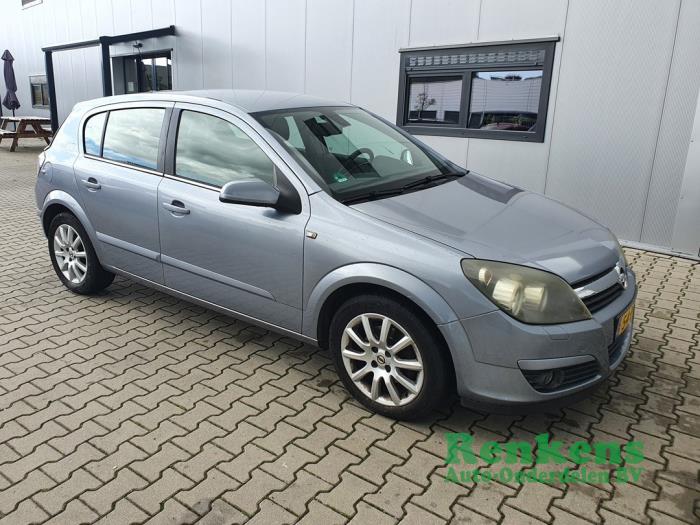 Opel Astra H V Twinport Salvage Vehicle Gray