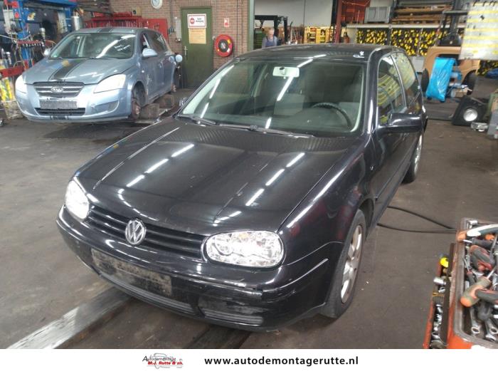 Volkswagen Golf Iv Fsi V Pave Noir