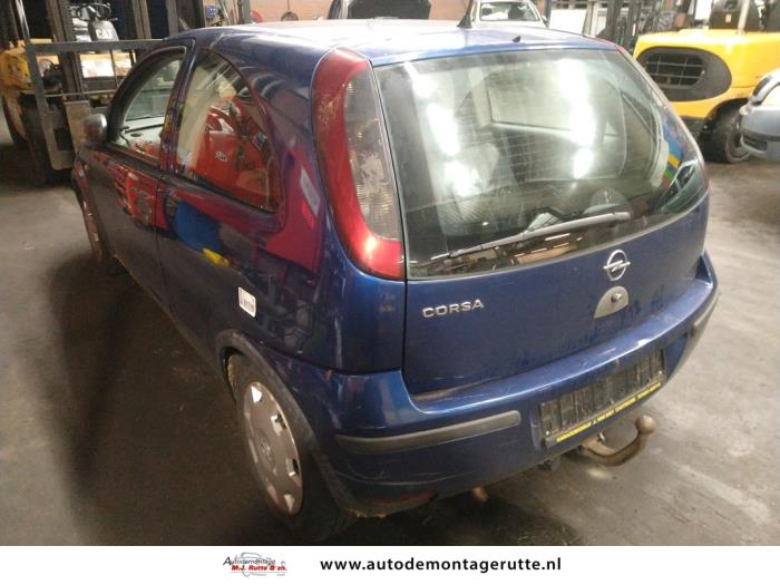 Opel Corsa C 1 0 12V Twin Port Schrottauto 2004 Blau