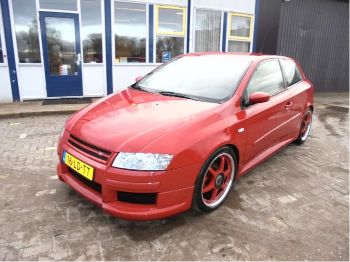 Fiat Stilo 2 4 20V Abarth 3 Drs Schrottauto 2002 Rot