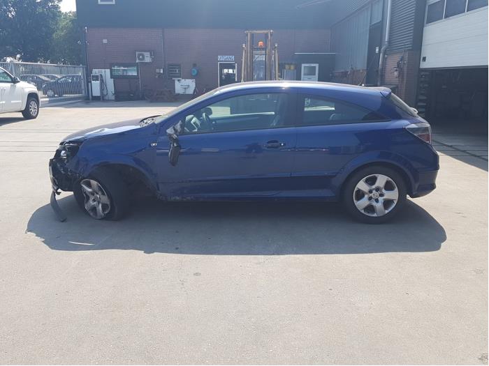 Opel Astra H GTC 1 6 16V Twinport Salvage Vehicle 2006 Blue