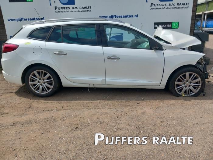 Renault Megane III Grandtour 1 2 16V TCE 115 Salvage Vehicle 2013 White