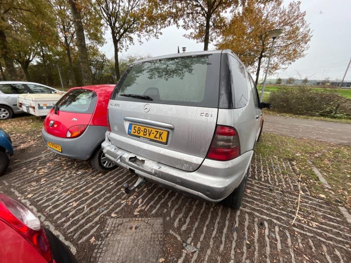 Mercedes Ml I Cdi V Schrottauto Granit