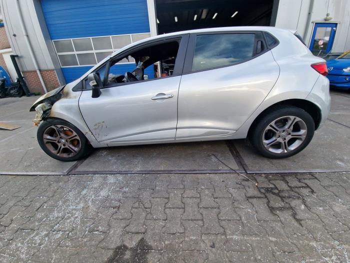 Renault Clio IV 0 9 Energy TCE 90 12V Salvage Vehicle 2016 Metallic