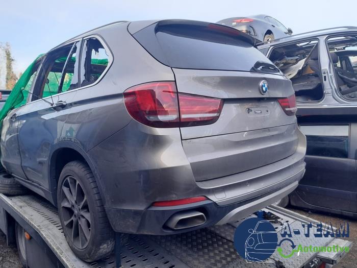 BMW X5 xDrive 40d 3 0 24V Épave 2016 Gris A Team Automotive