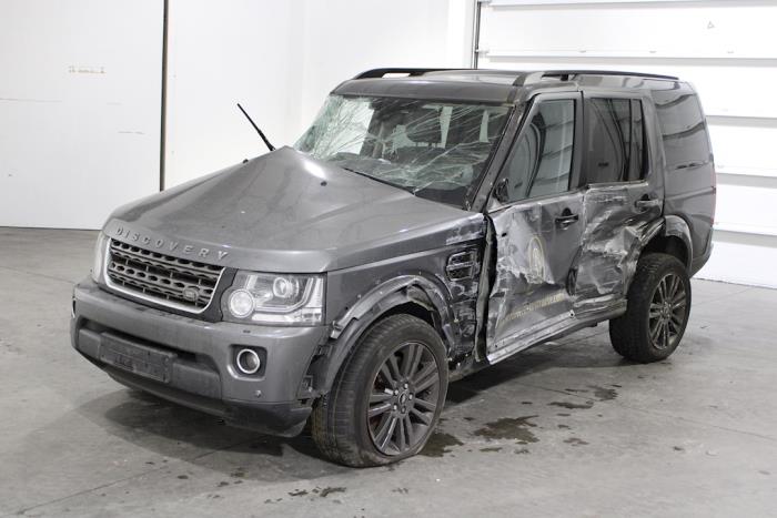 Land Range Rover Discovery IV LAS 3 0 SD V6 24V Salvage Year Of