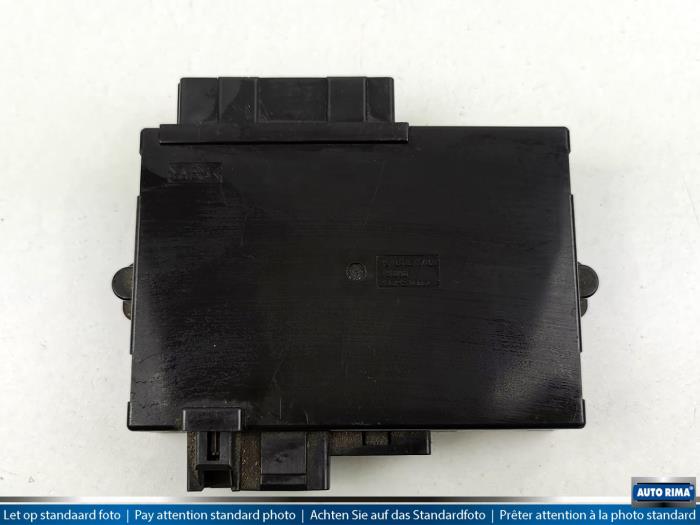 Begagnade Sätesdator Volvo V70 (SW) 2.4 20V 140 Pris € 34,95 Marginaltabell erbjuds av Auto Rima 